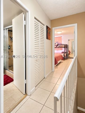 1145 W 42nd St 26, Hialeah, FL 33012