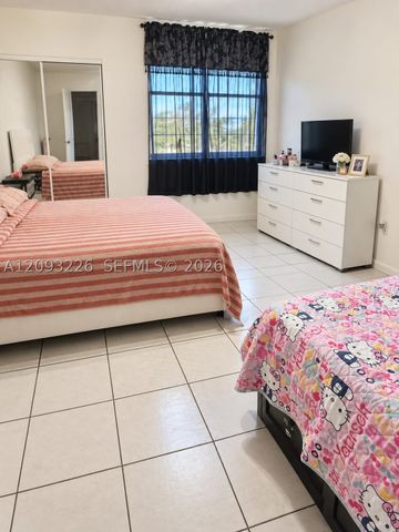 1145 W 42nd St 26, Hialeah, FL 33012