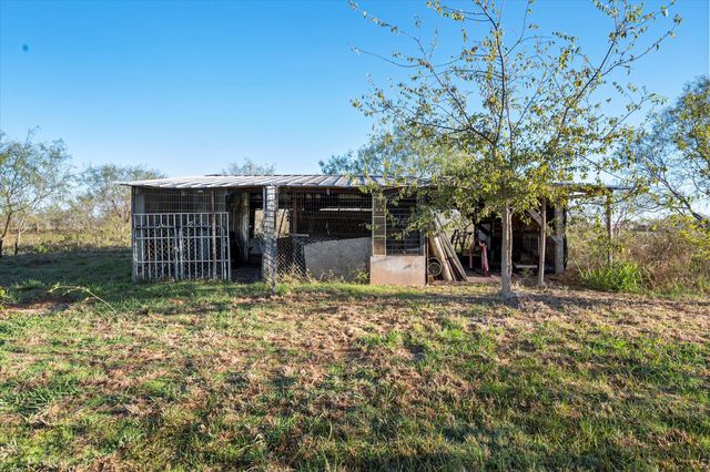 5836 Fm 3383, Corsicana, TX 75110