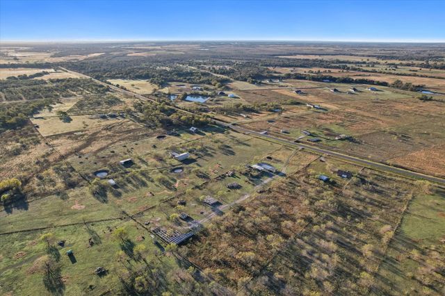 5836 Fm 3383, Corsicana, TX 75110