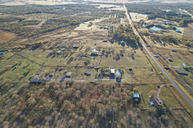 5836 Fm 3383, Corsicana, TX 75110