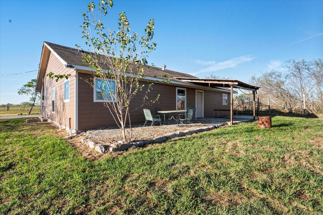 5836 Fm 3383, Corsicana, TX 75110