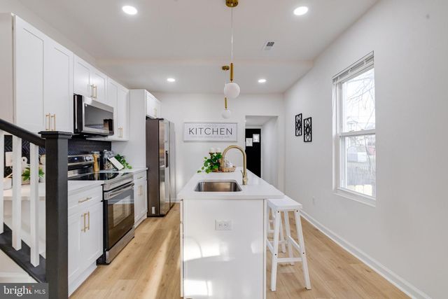 5805 HIGHGATE DR, Baltimore, MD 21215