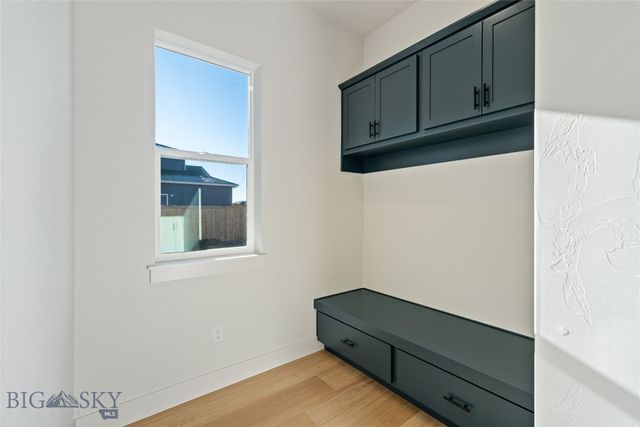 1600 Beeker Lane, Belgrade, MT 59714