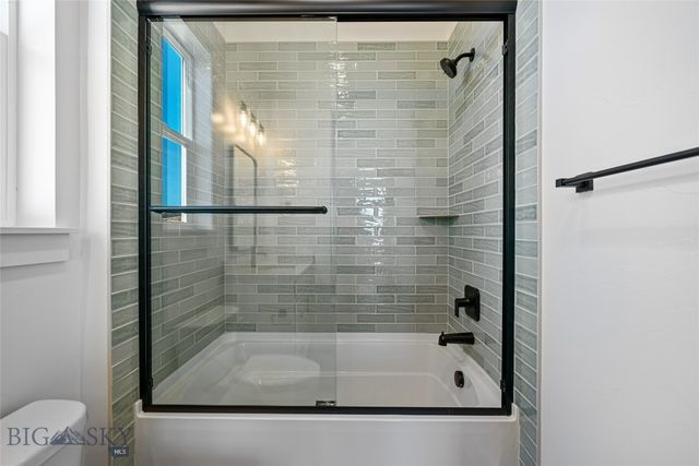 1600 Beeker Lane, Belgrade, MT 59714