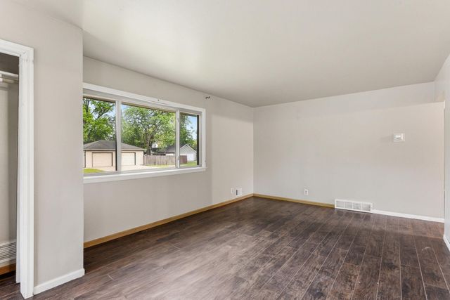 8352 Blaisdell Avenue S, Bloomington, MN 55420