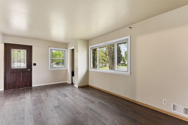 8352 Blaisdell Avenue S, Bloomington, MN 55420