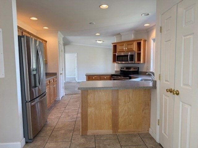 30 Edgestone Drive 30, Bridgewater, MA 02324