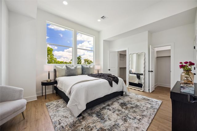 835 Rachel Street B, Houston, TX 77091