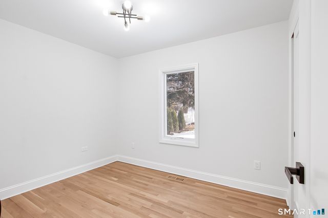 10 Greenwood Avenue, Darien, CT 06820