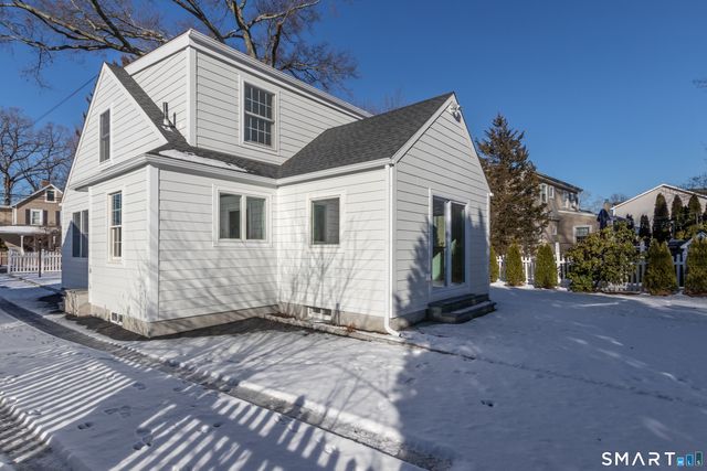 10 Greenwood Avenue, Darien, CT 06820