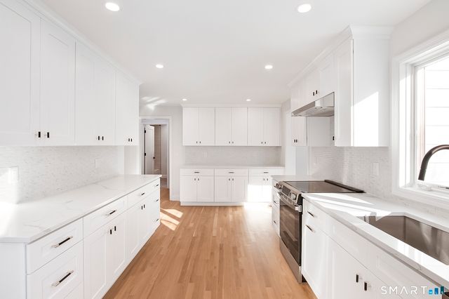 10 Greenwood Avenue, Darien, CT 06820