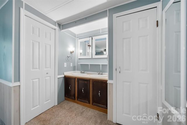 5404 B J Drive, Conover, NC 28613