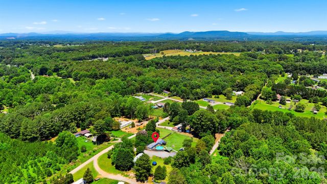 5404 B J Drive, Conover, NC 28613