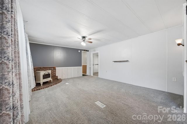 5404 B J Drive, Conover, NC 28613
