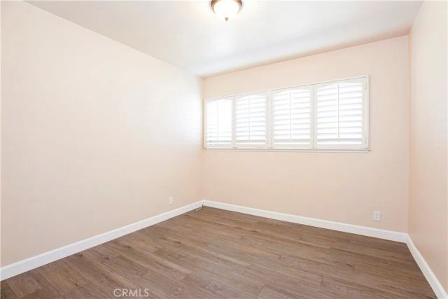 10207 Collett Ave, North Hills, CA 91343