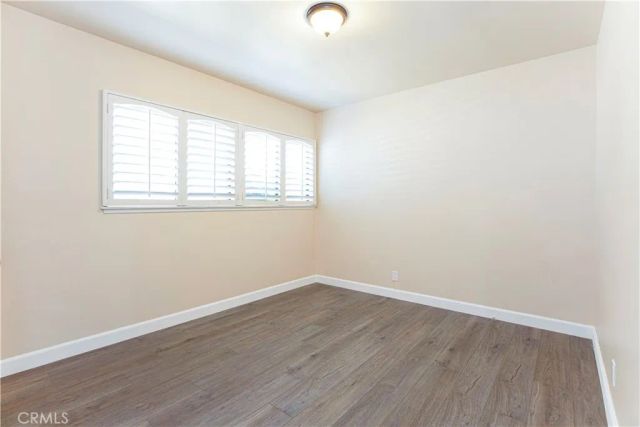 10207 Collett Ave, North Hills, CA 91343
