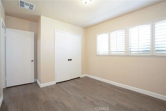 10207 Collett Ave, North Hills, CA 91343