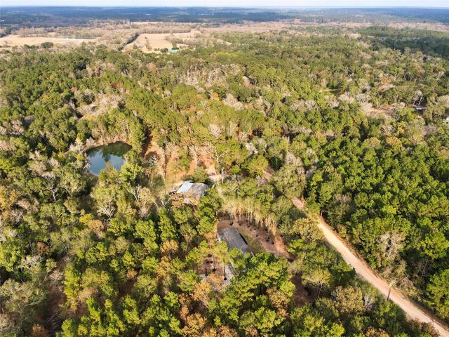 455 Hickory Hill Road, Cleveland, TX 77328