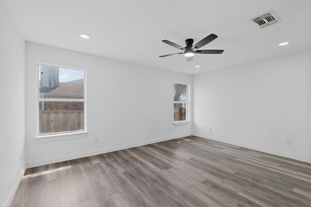 1505 Allen Drive, Mesquite, TX 75149