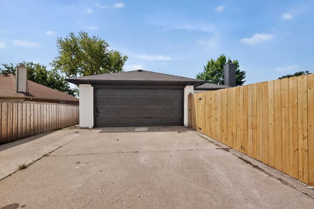 1505 Allen Drive, Mesquite, TX 75149