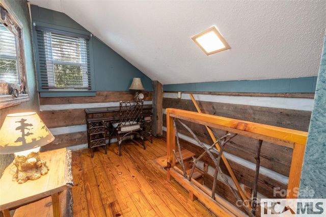 1524 McCall Road, Cashiers, NC 28717