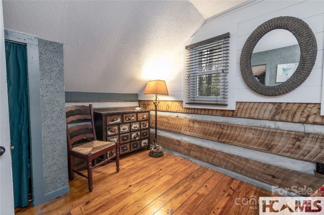 1524 McCall Road, Cashiers, NC 28717