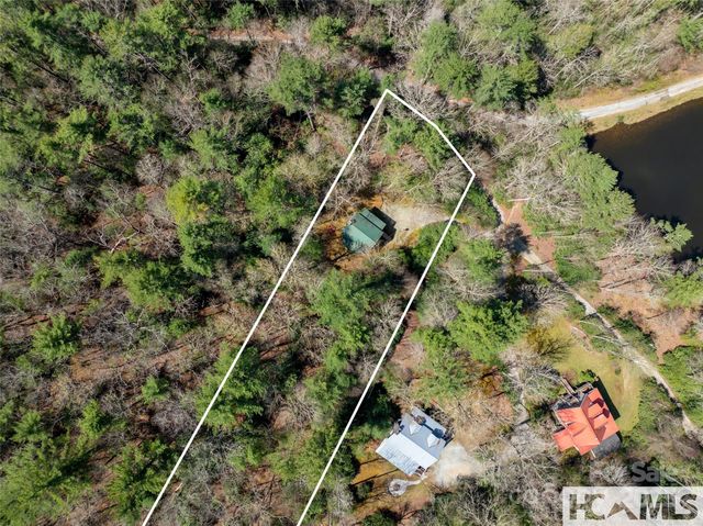 1524 McCall Road, Cashiers, NC 28717