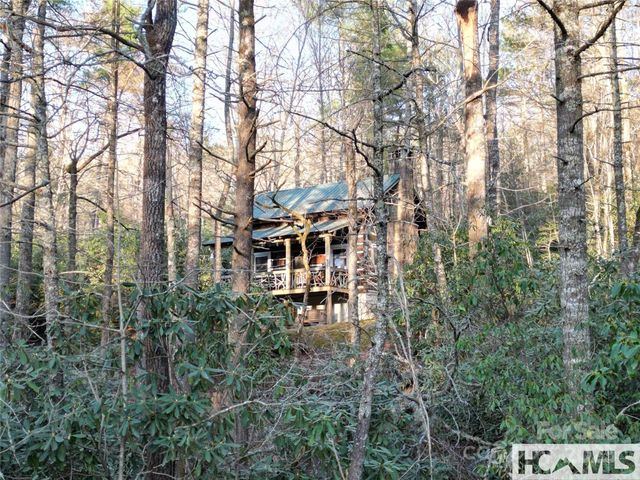 1524 McCall Road, Cashiers, NC 28717