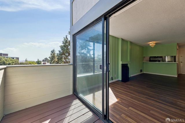 60 Ora Way H101, San Francisco, CA 94131