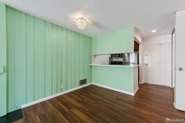 60 Ora Way H101, San Francisco, CA 94131