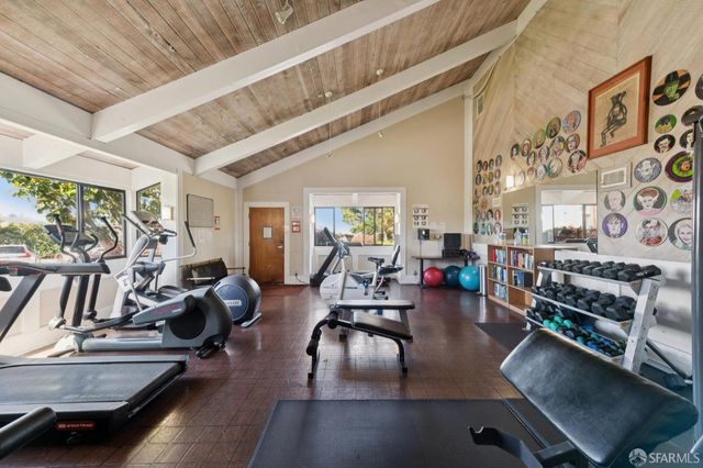 60 Ora Way H101, San Francisco, CA 94131