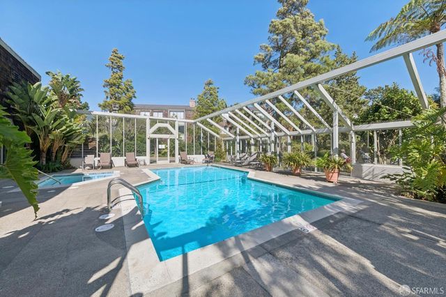 60 Ora Way H101, San Francisco, CA 94131