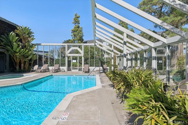60 Ora Way H101, San Francisco, CA 94131