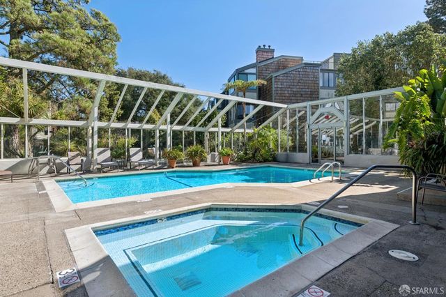 60 Ora Way H101, San Francisco, CA 94131