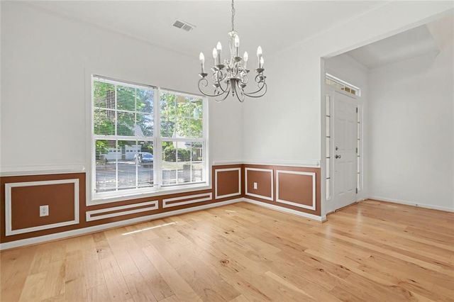 528 Vickers Lane, Locust Grove, GA 30248