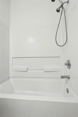 528 Vickers Lane, Locust Grove, GA 30248