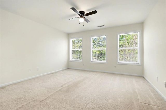 528 Vickers Lane, Locust Grove, GA 30248