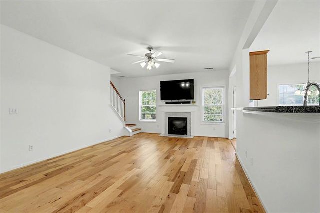 528 Vickers Lane, Locust Grove, GA 30248