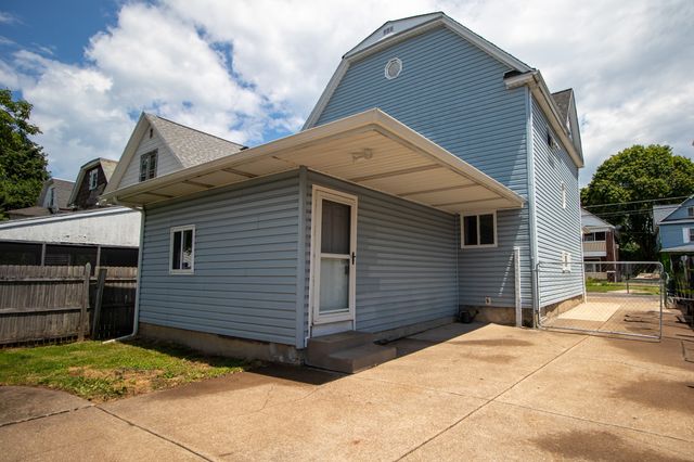 2218 POPLAR Street, Erie, PA 16502