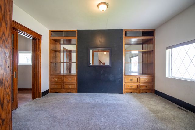 2218 POPLAR Street, Erie, PA 16502