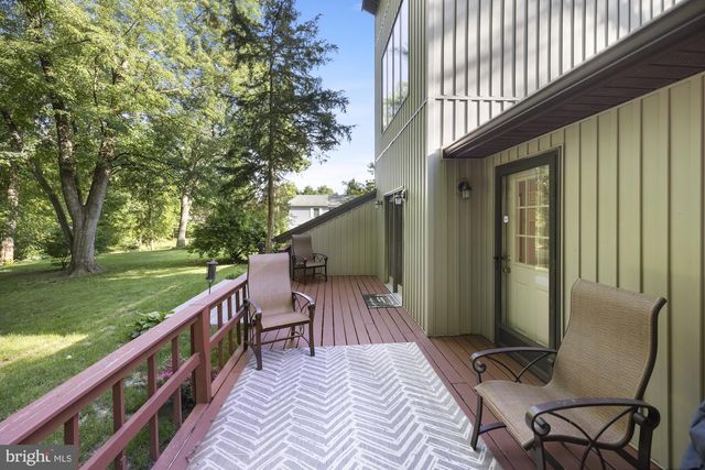 8 HILL DR, East Berlin, PA 17316