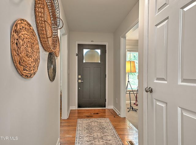 4021 Lakota Place, Kingsport, TN 37664