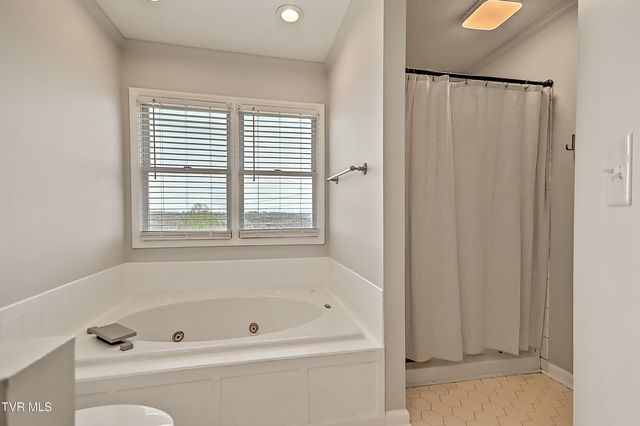 4021 Lakota Place, Kingsport, TN 37664