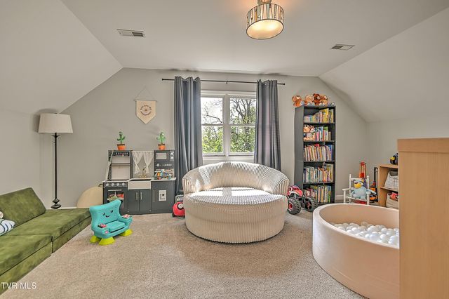 4021 Lakota Place, Kingsport, TN 37664