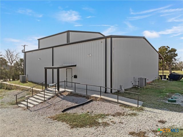 206 Navajo Trail, Gatesville, TX 76528