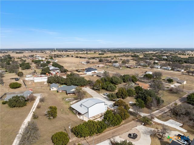206 Navajo Trail, Gatesville, TX 76528