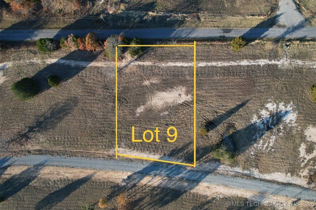 9 Kathy Lane, Eufaula, OK 74432