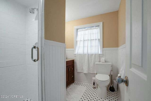 919 N Ocean Avenue, Mantoloking, NJ 08738