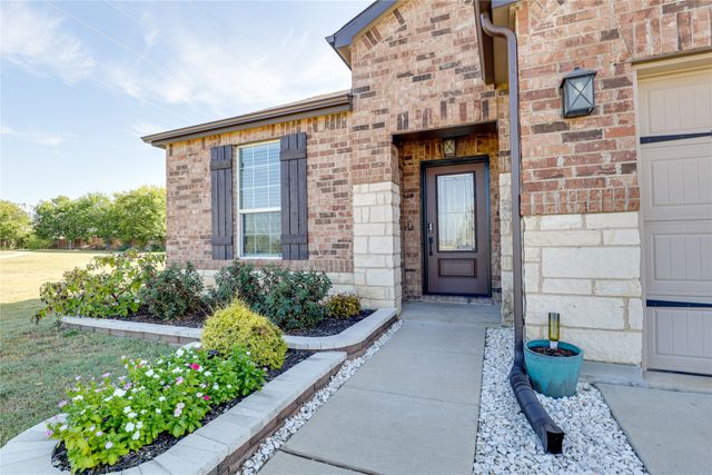7456 Bronsind Trail, Fort Worth, TX 76131